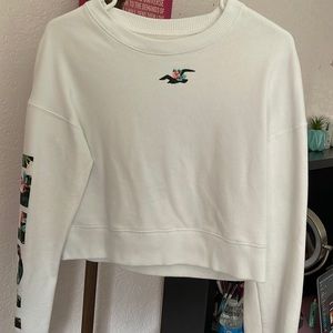 Cropped Hollister sweater